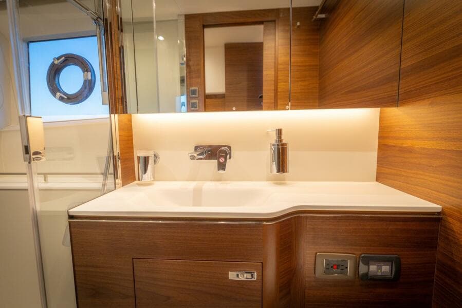 2026 Princess V55