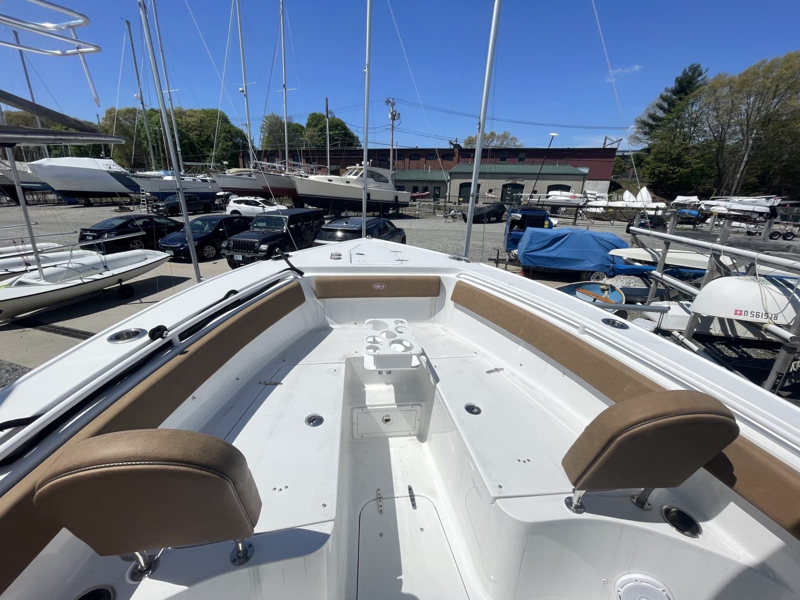 2022 Sea Hunt 265 Ultra