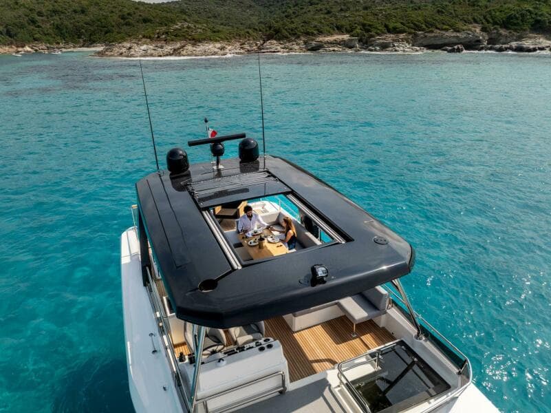 2027 Beneteau Grand Trawler 63
