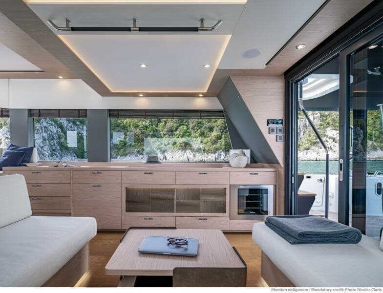 BENETEAU Grand Trawler 63