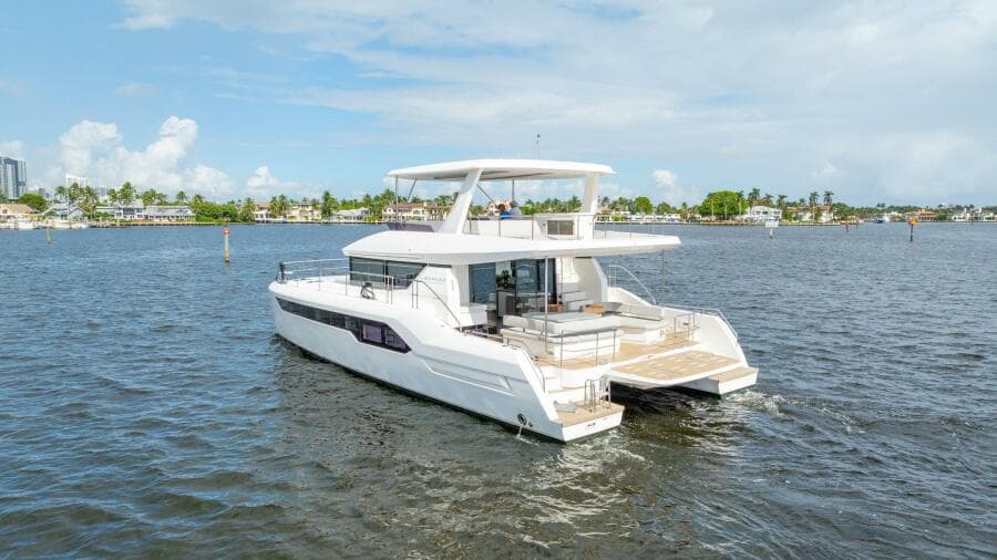 2024-leopard-53-powercat-power-9567478-20241029120506631-1_XLARGE.jpg