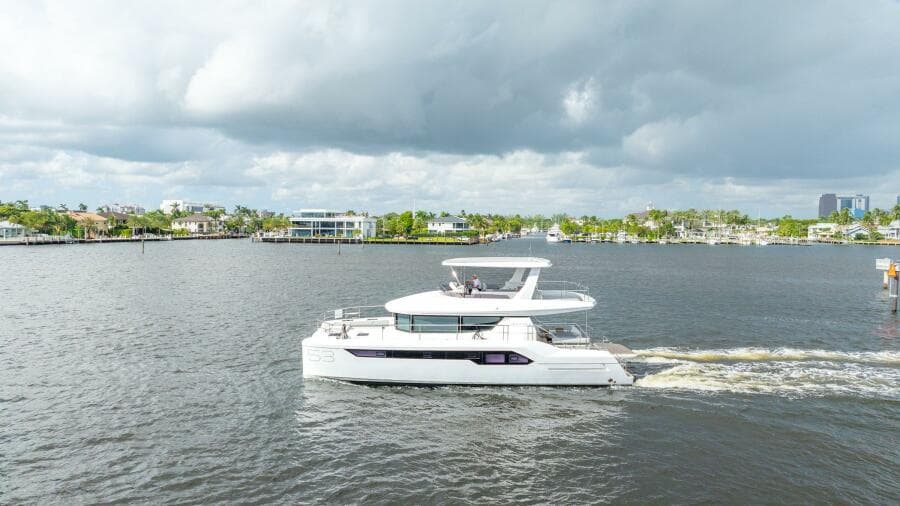 2024-leopard-53-powercat-power-9567478-20241029120457471-1_XLARGE.jpg