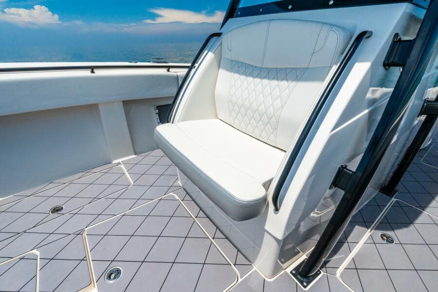 2020 Fountain 38 Center Console