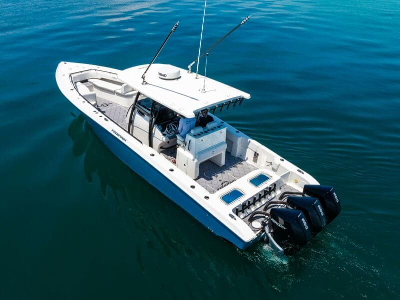 2020 Fountain 38 Center Console