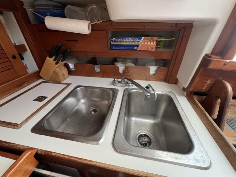 1984 Tartan 37
