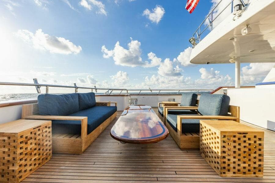 2009 Crystal Yachts Enclosed Pilothouse
