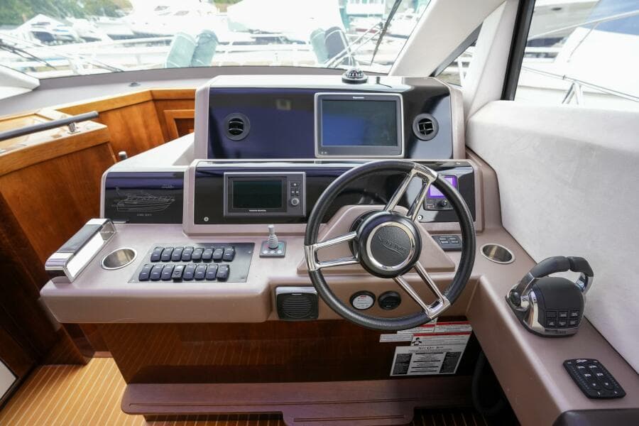 2017 Galeon 43 SKY