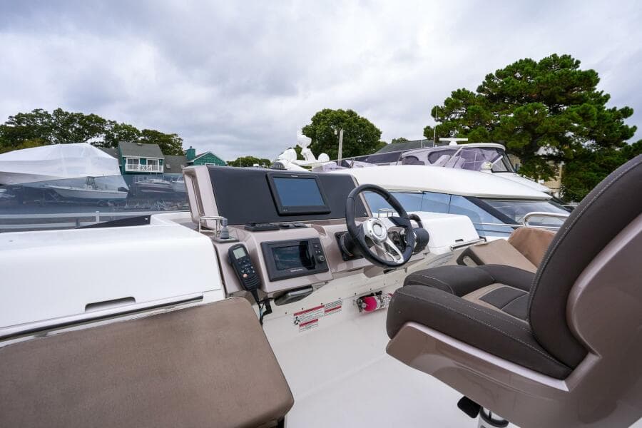 2017 Galeon 43 SKY