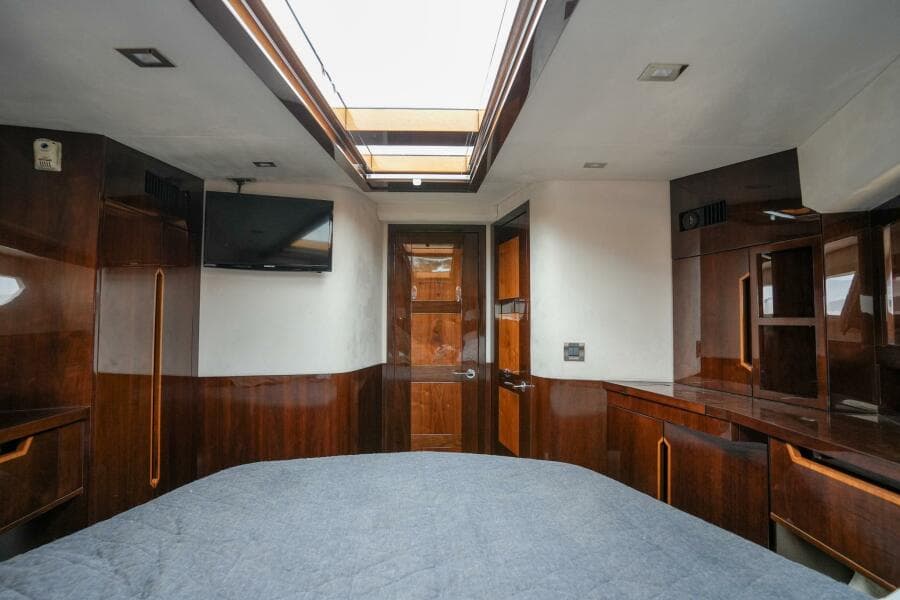 2017 Galeon 43 SKY