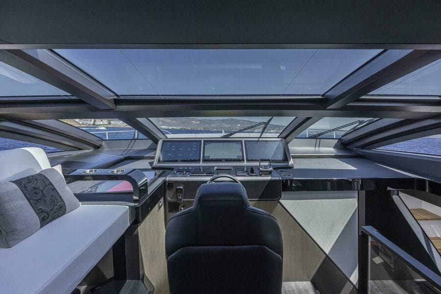 2026 Pearl 82
