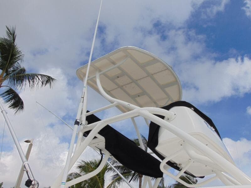 2013 Boston Whaler 370 Outrage