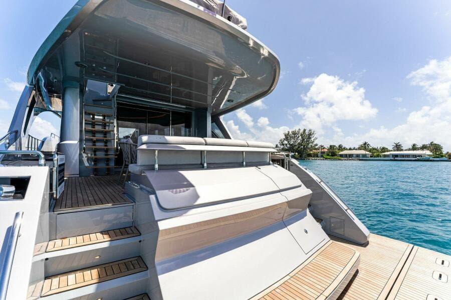 2024 Aquitalia Yachts Flybridge