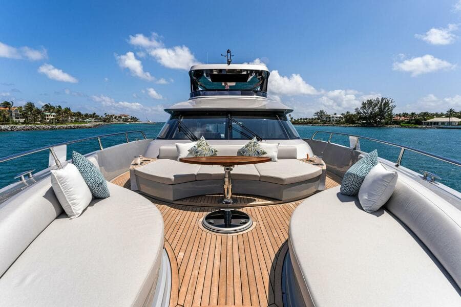 2024 Aquitalia Yachts Flybridge