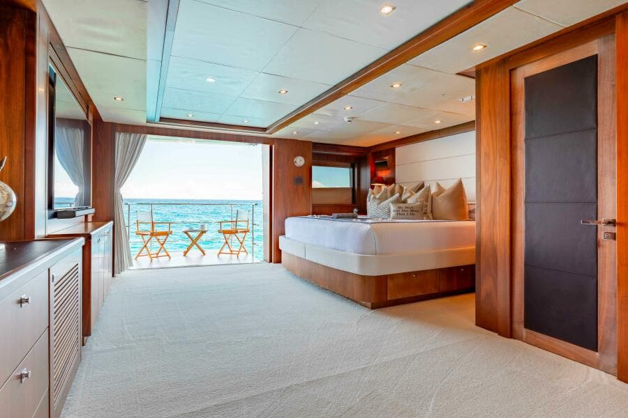2010 Sunseeker 40m