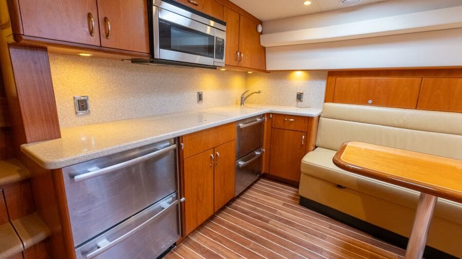 2012 Cabo 44 HTX