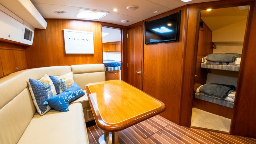 2012 Cabo 44 HTX