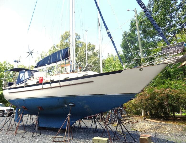 1995 Pacific Seacraft 37