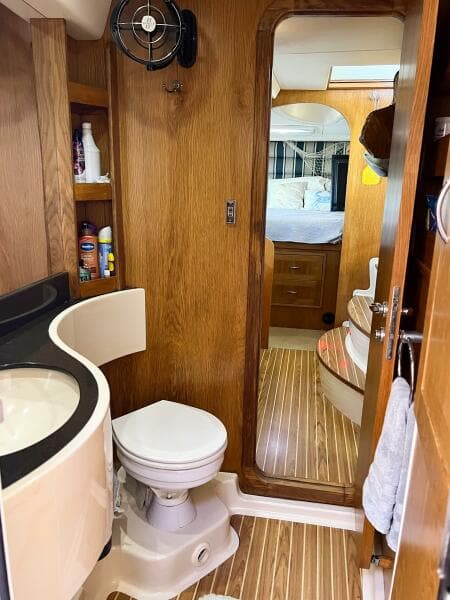 2010 Broadblue 435