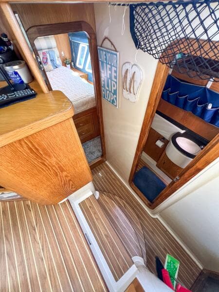 2010 Broadblue 435