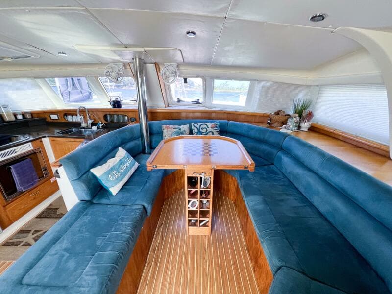 2010 Broadblue 435