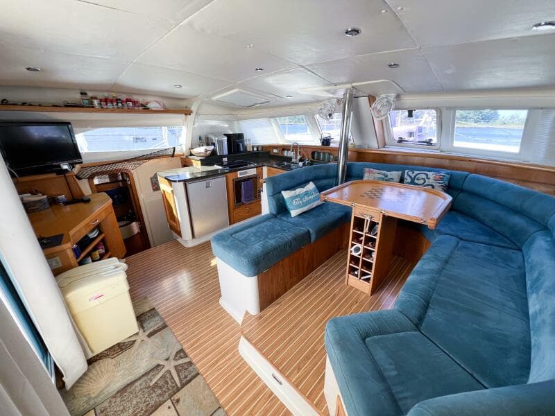 2010 Broadblue 435