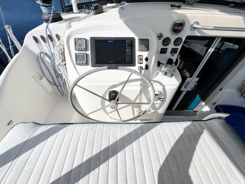 2010 Broadblue 435