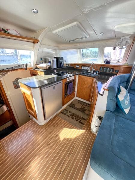 2010 Broadblue 435