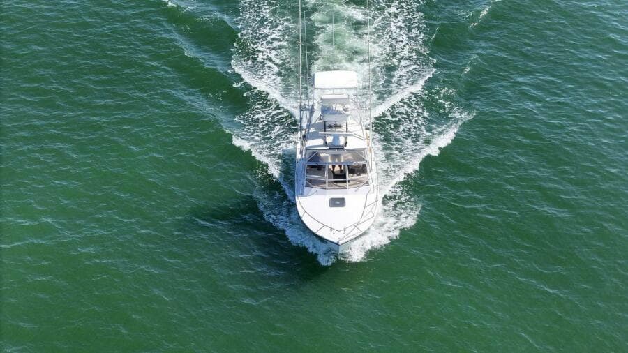 1999 Carolina Classic 28 Express