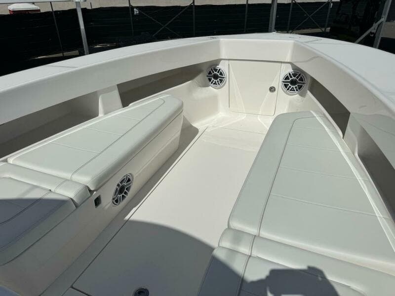2024 SeaVee 340Z