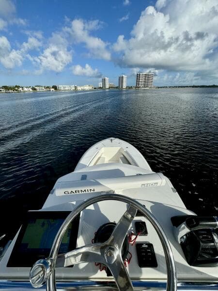 2020 Invincible Open Fisherman