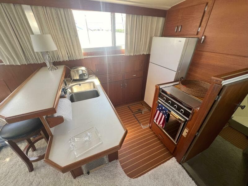 1978 Chris-Craft 410 Motor Yacht
