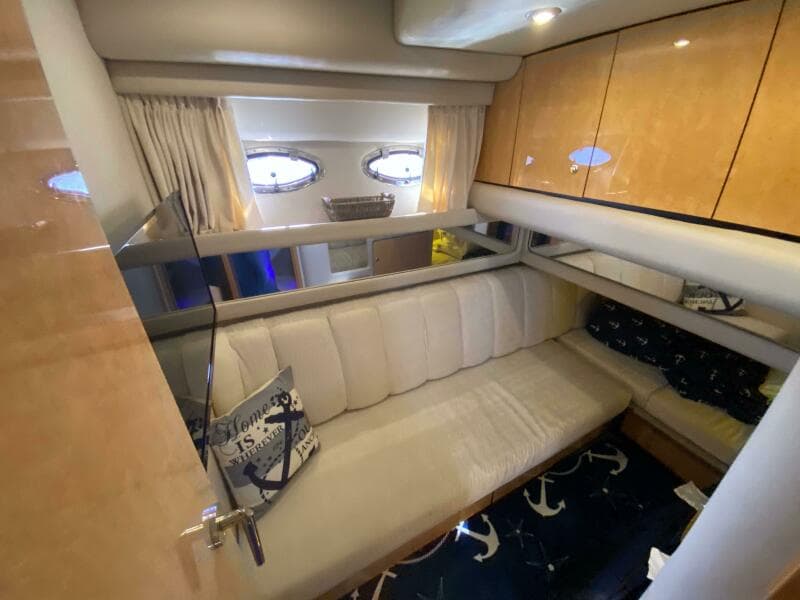 1998 Sea Ray 480 Sedan Bridge