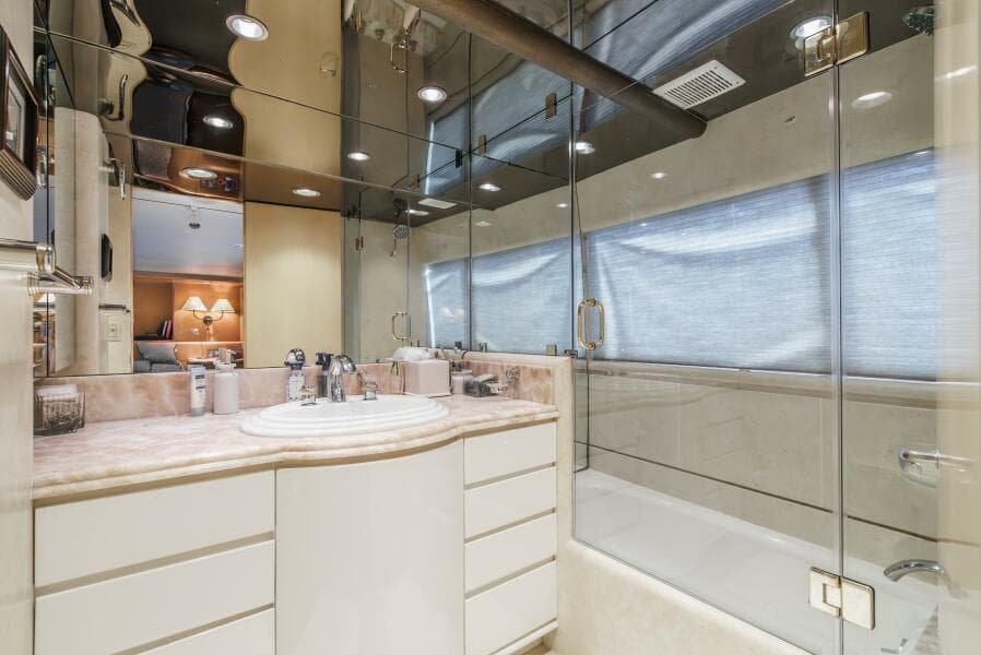 1992 Barattucci Yacht Fisher