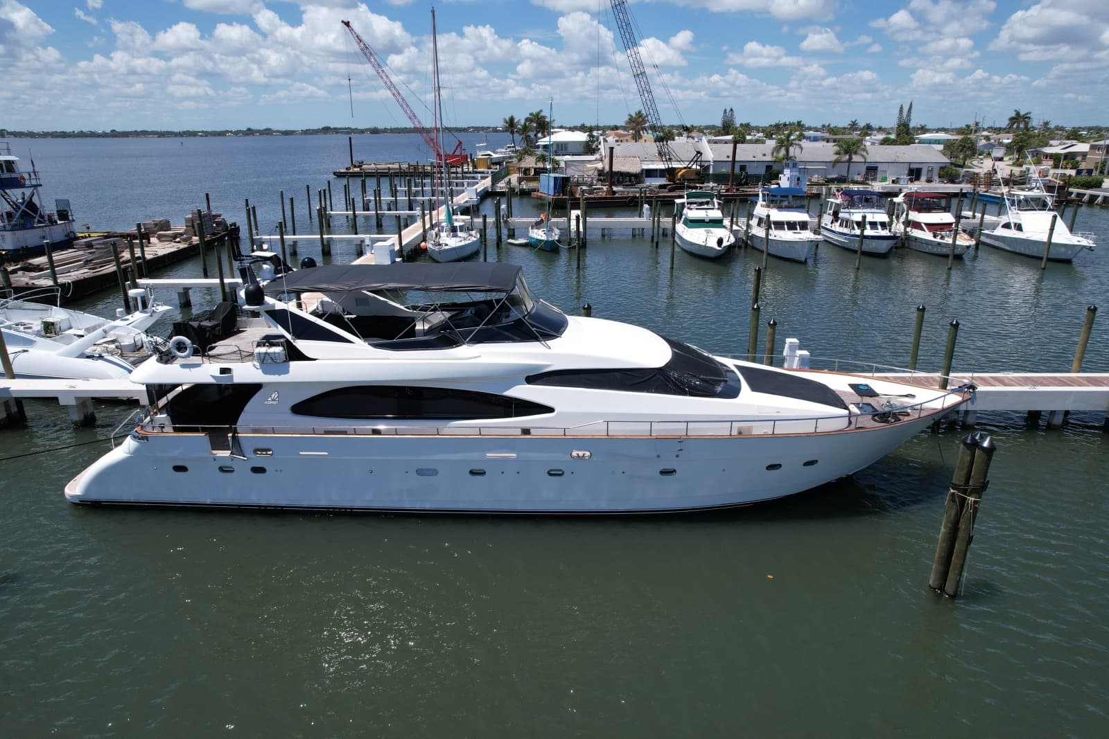 1999 Azimut 