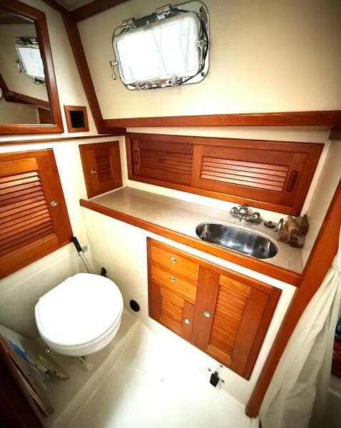 2005 Pacific Seacraft 