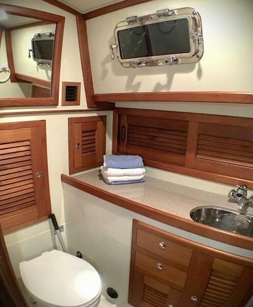 2005 Pacific Seacraft 