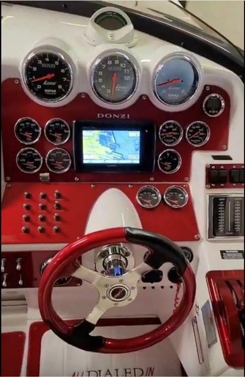 2008 Donzi 35 ZR