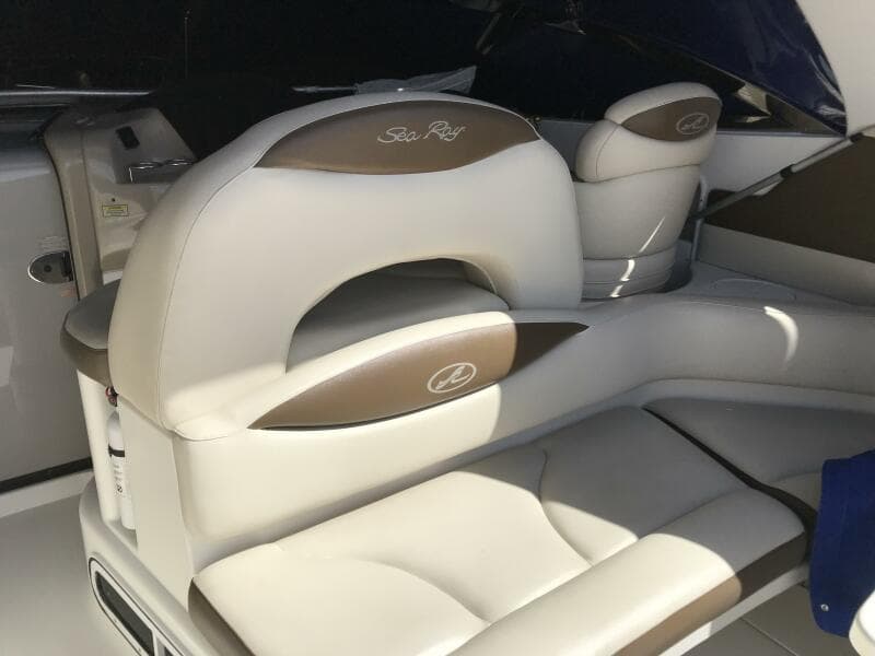 2001 Sea Ray Sun-Dancer