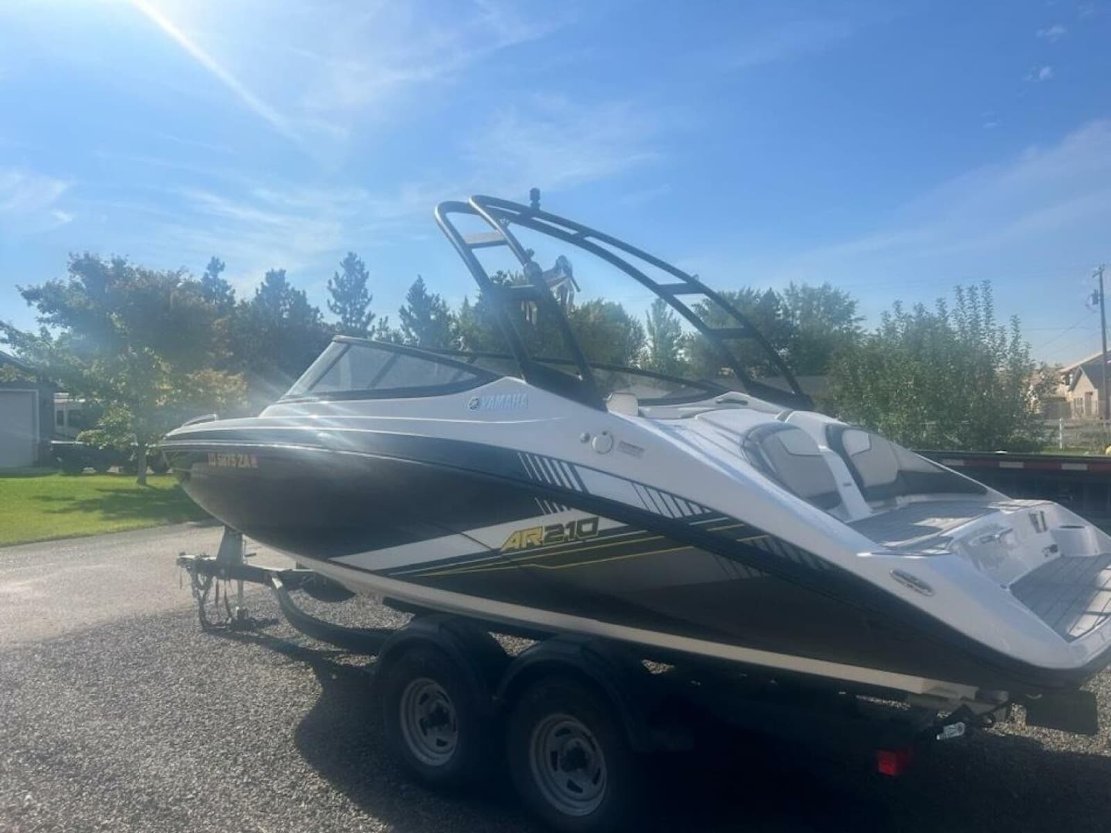 2019 Yamaha Boats AR210