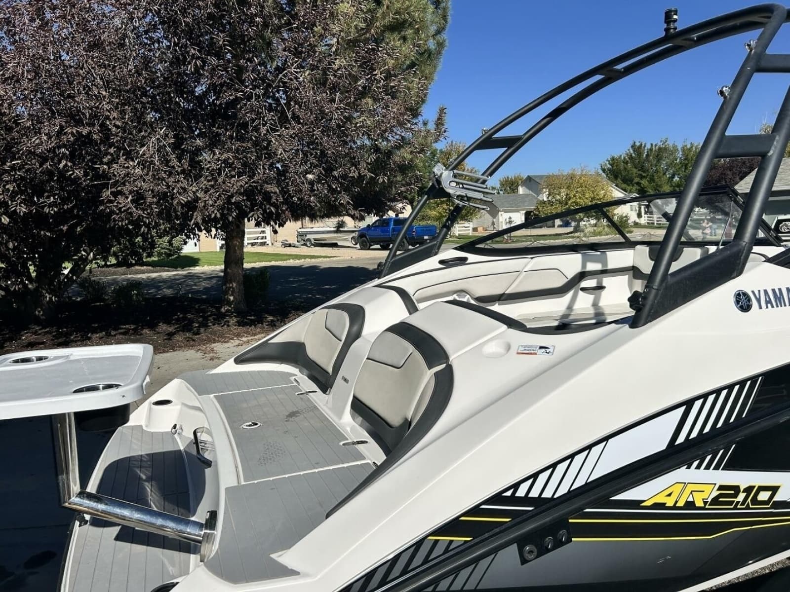 2019 Yamaha Boats AR210