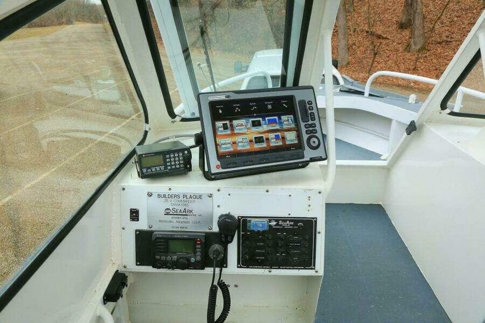 2002 SeaArk DXS 1652 SLD