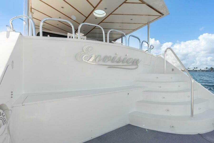 Broward 110 Envision - Transom