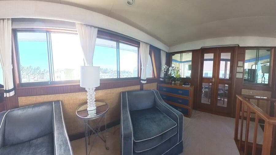 1982 Hatteras LRC