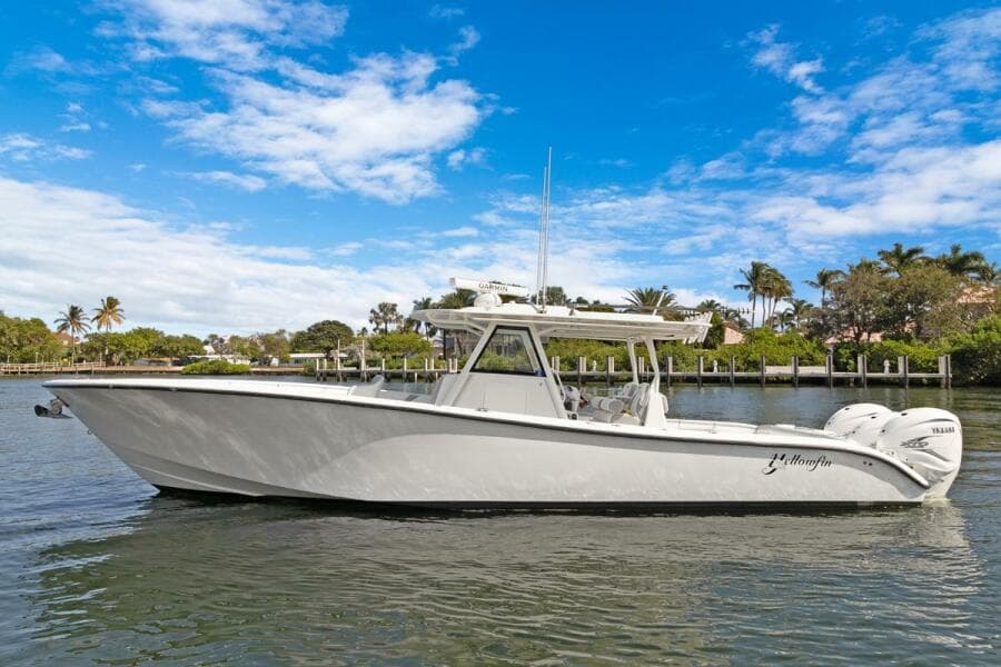 2020 Yellowfin Center Console