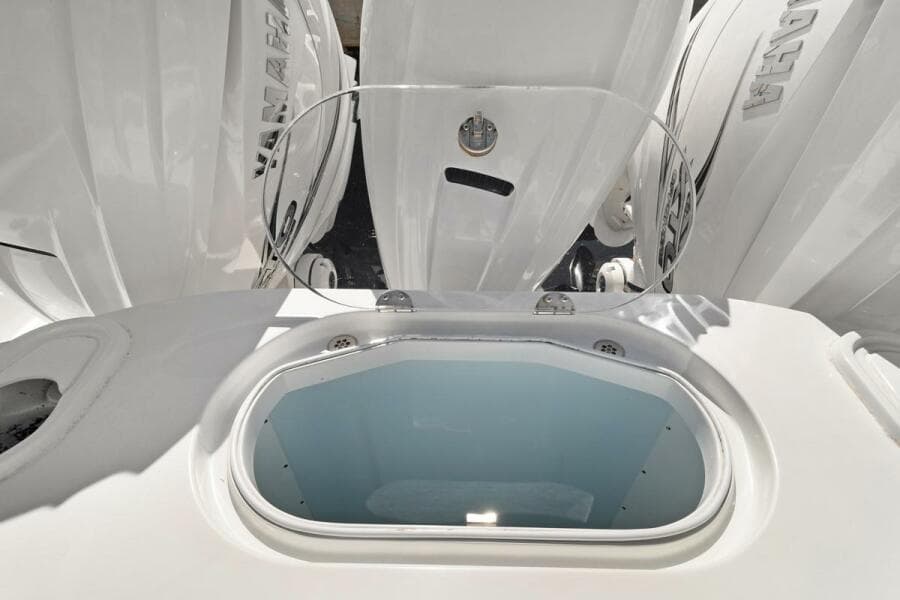 2020 Yellowfin Center Console