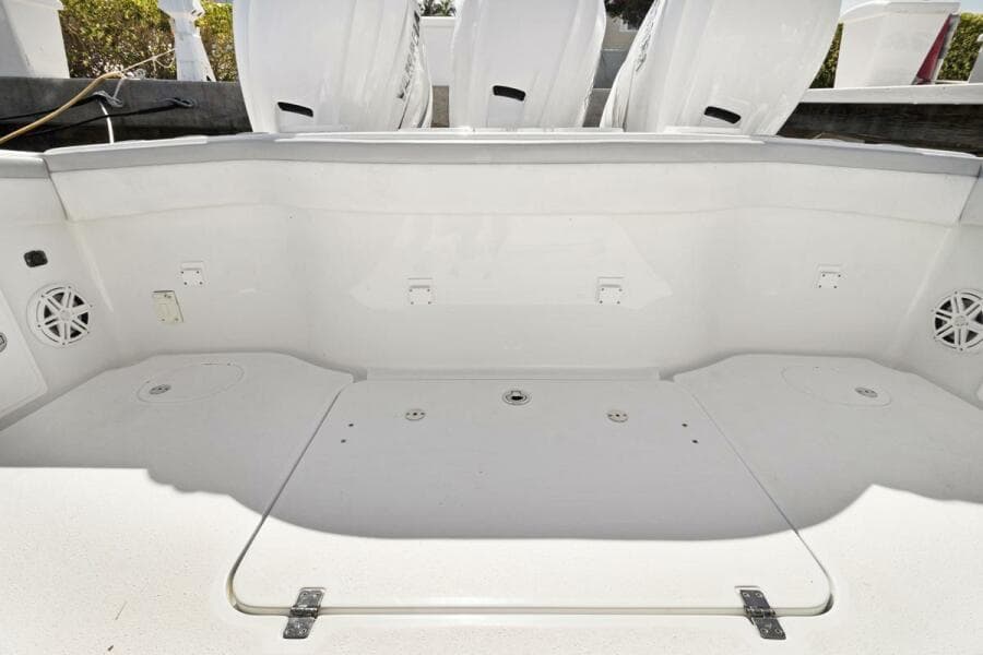 2020 Yellowfin Center Console