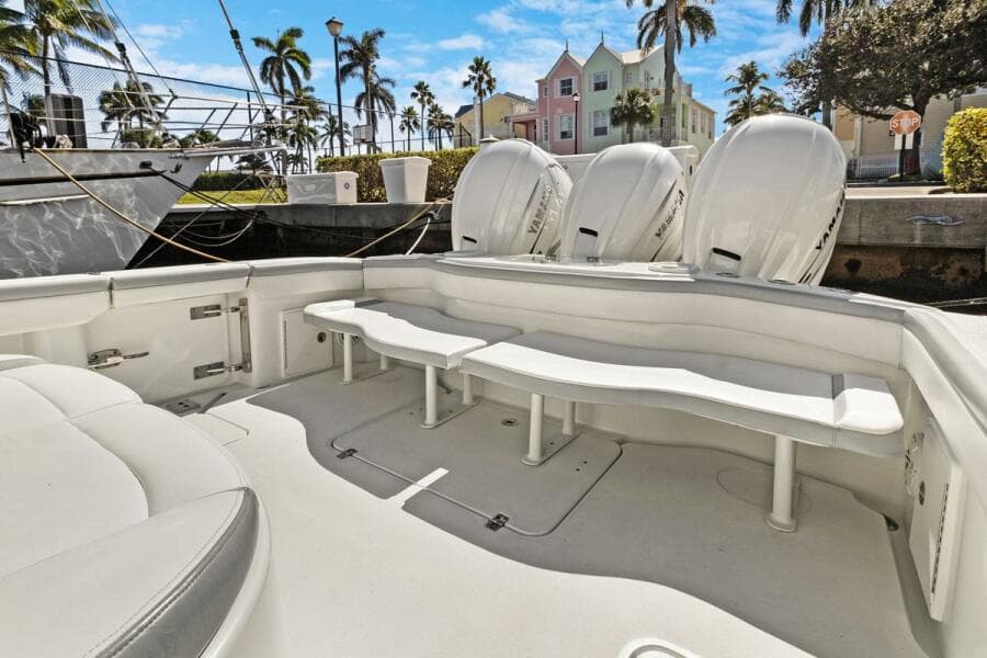 2020 Yellowfin Center Console