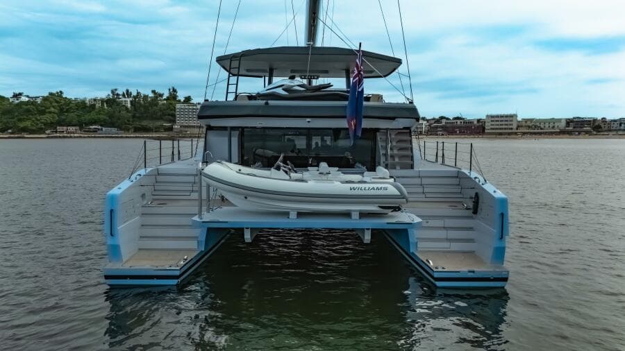 MC75 Exterior