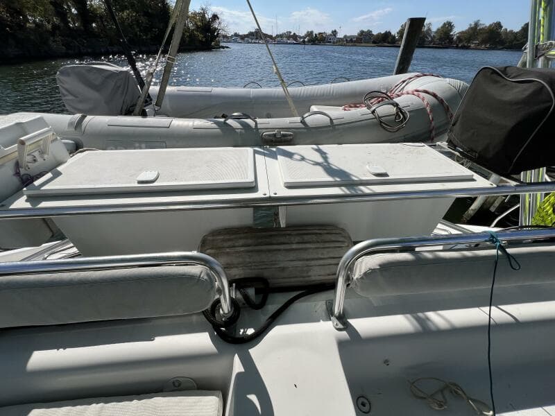 1997 Manta 40