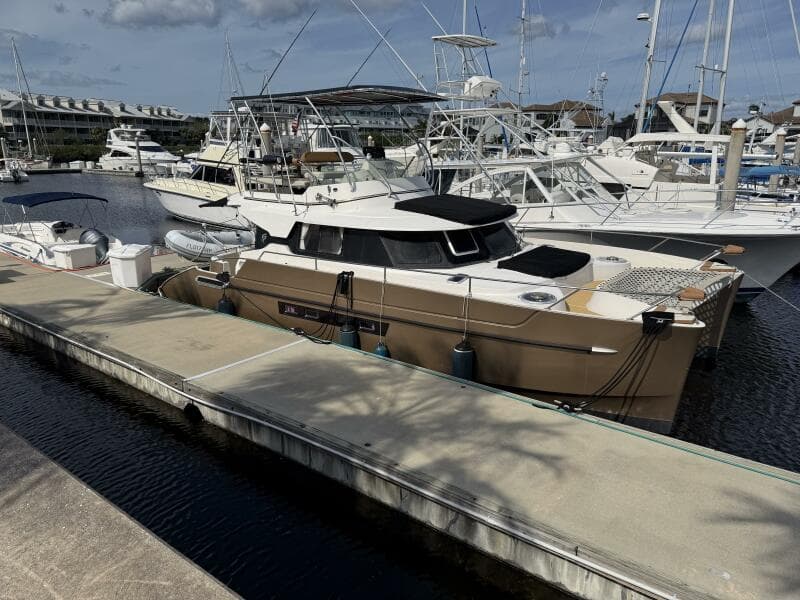 1999 Fountaine Pajot Maryland 37